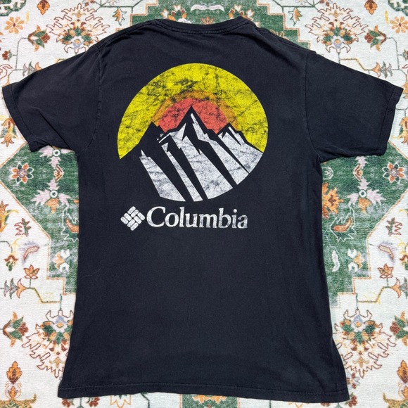 Columbia Mens T-Shirt Black Graphic Logo Mountain Short Sleeve Tee - Picture 1 of 6